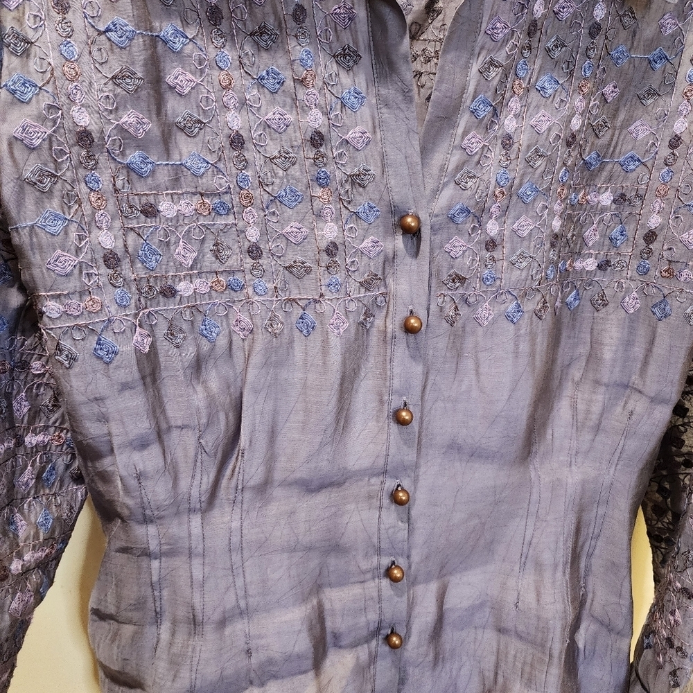 Nic + Zoe Purple Long Sleeve Embellished Lyocell Button Down Shirt Size 10 - Picture 4 of 14